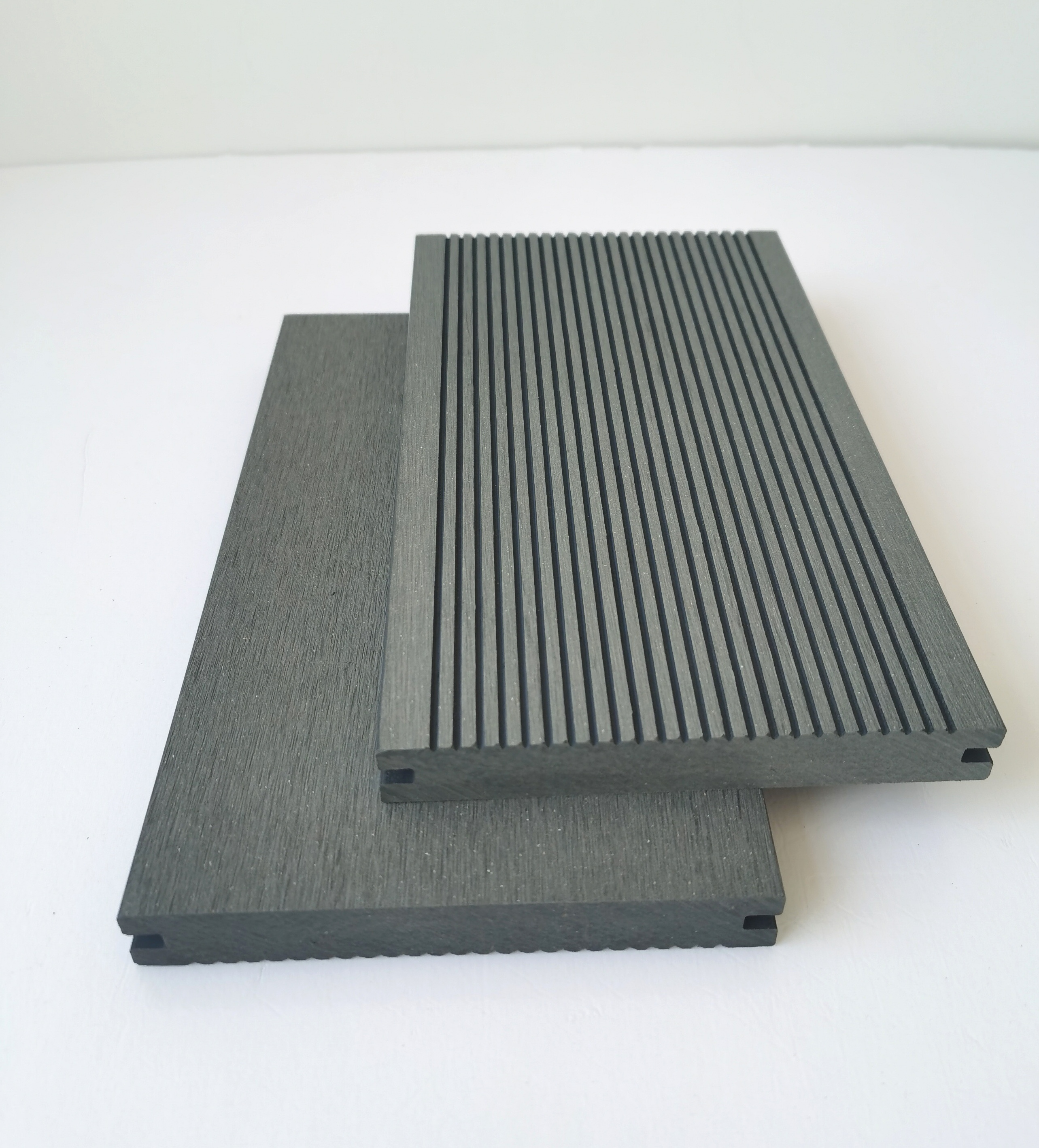 140*20 Solid WPC  flooring  cheap wood plastic composite decking panel outdoor anti-fading anti-rot wpc decking