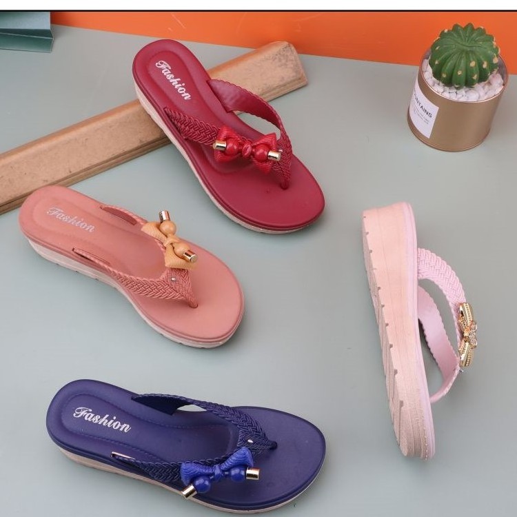 2022 New Model New Designs Flipflops Slippers Anti-slip PVC Flat Slippers for Women