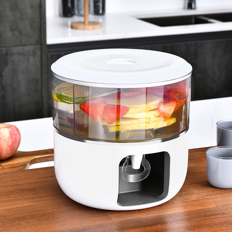 Light refrigerator cold water kettle household 3-grid beer barrel with faucet plastic rotating fruit tea beverage juice cold pot