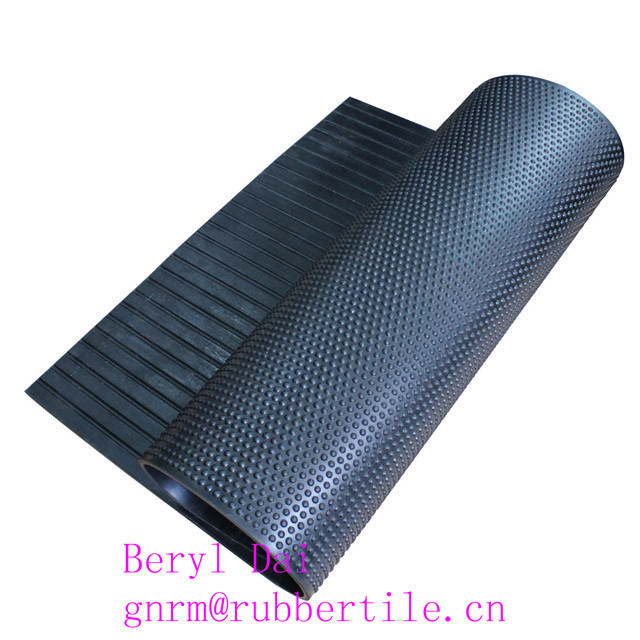 2000*1000*20mm thick round studded pattern rubber mat for horse stall and cow stall