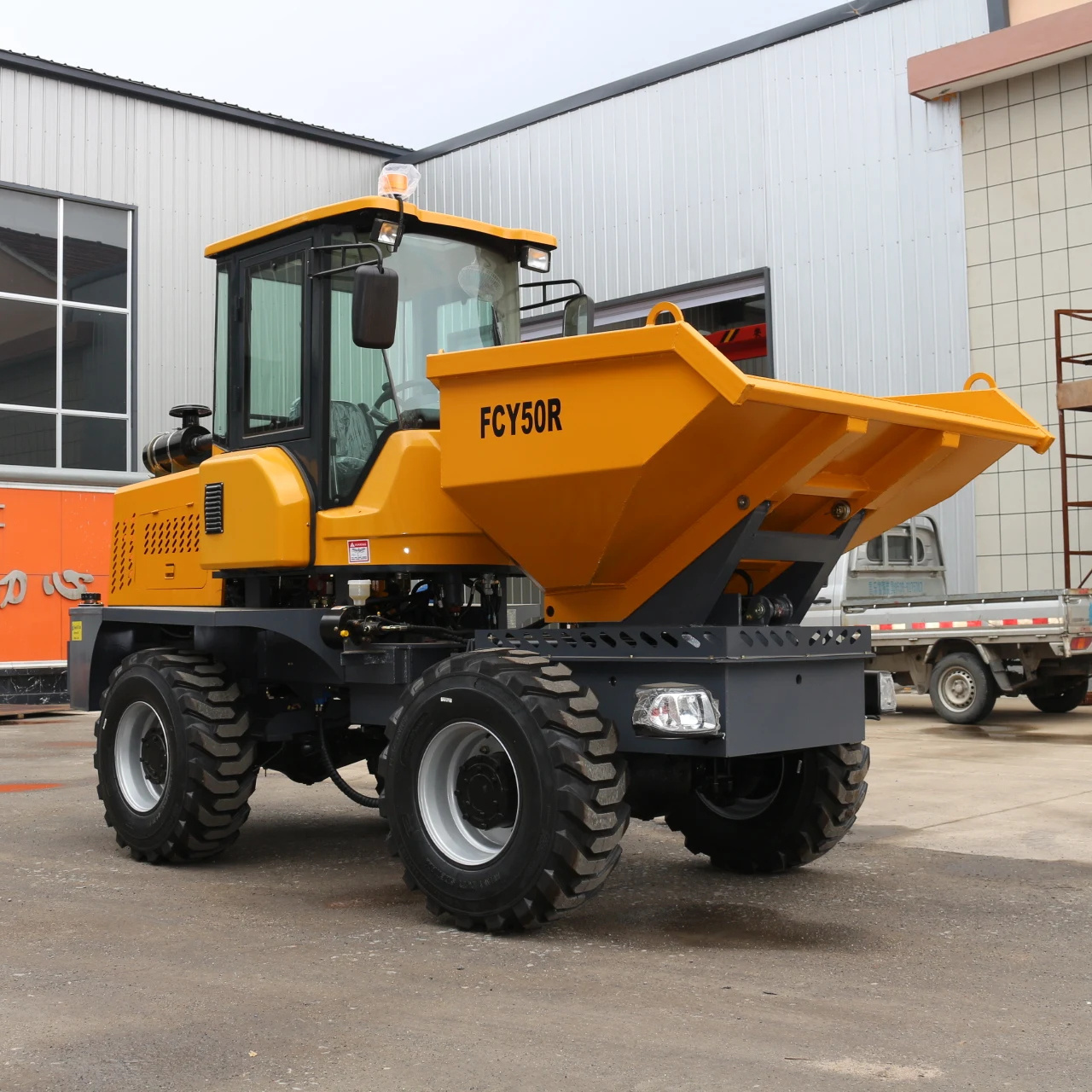 Off Road Hydraulic Tipping 5 Ton Mini Dumper 4x4 Diesel Compact Rotary Concrete Dumper Truck CE Approved