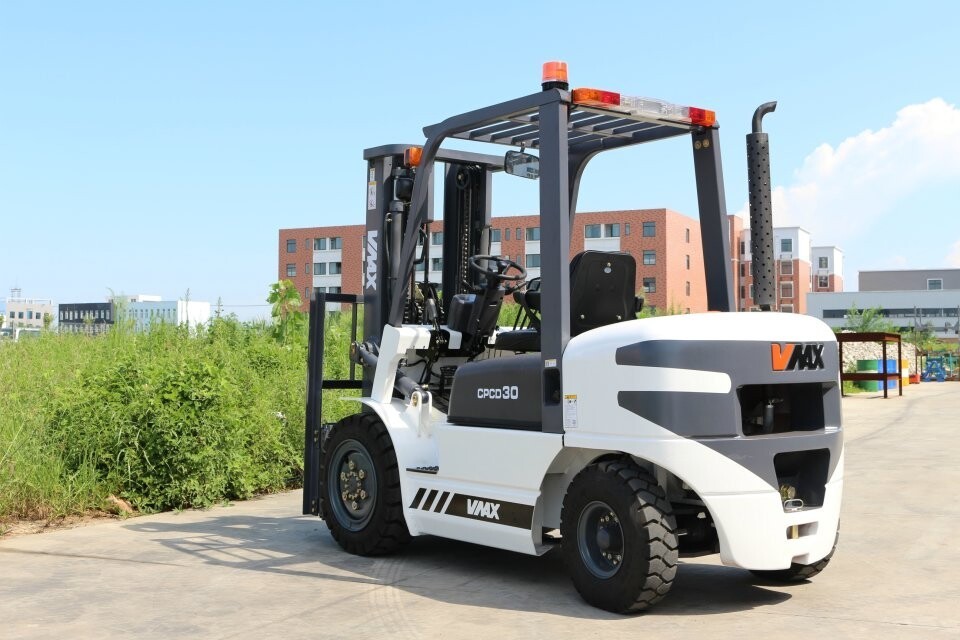 Hot Sale china 1T 3T 5T  mini electric diesel forklifts rough terrain forklift part and battery