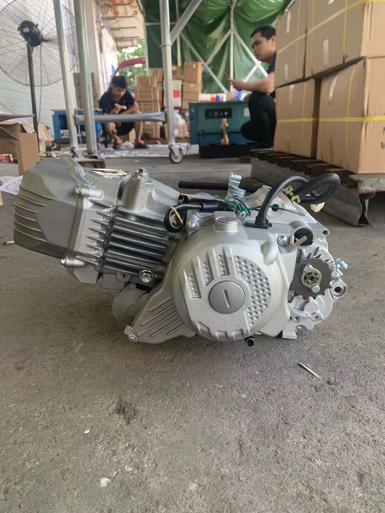 moteur 190cc ZONGSHEN Engine W190 190cc Horizontal Engine zs 190cc engine  zs190cc 190cc 4 valve engine 190cc