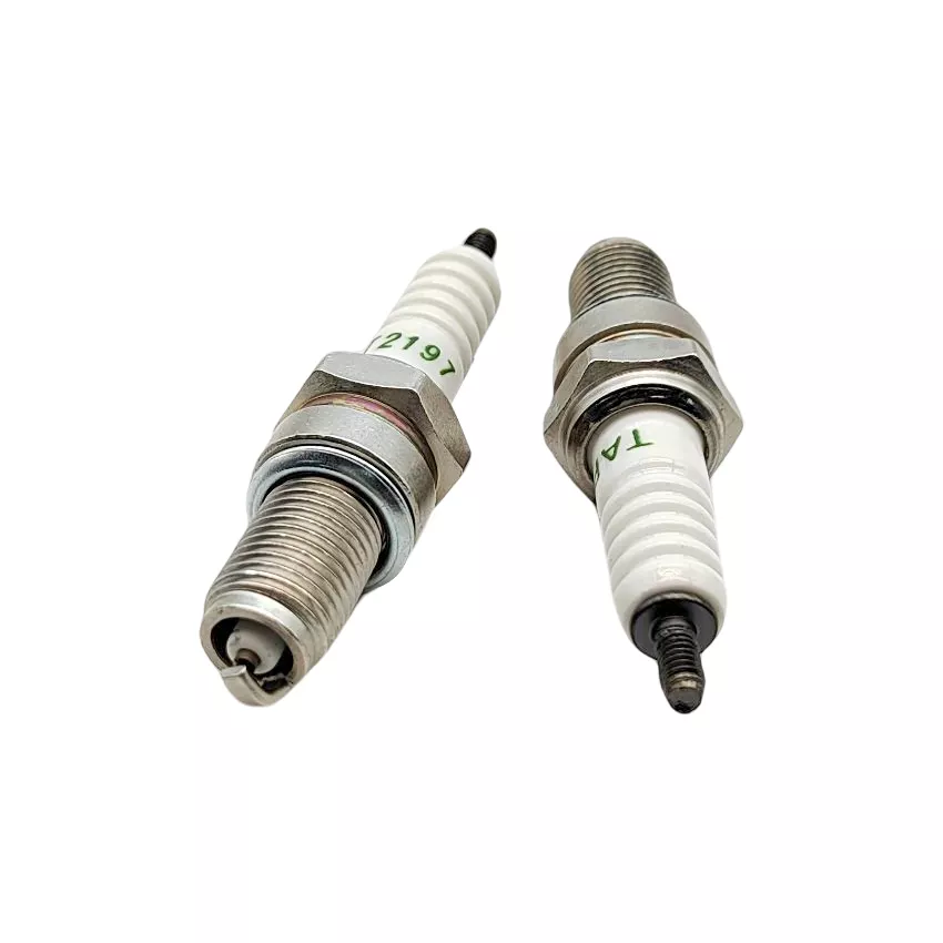 OEM Factory price Torch Spark Plugs A7TC C7HSA BP7HS D8EA9 Motorcycle parts universal iridium spark plug