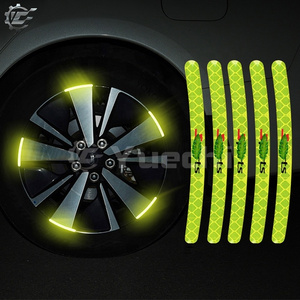 Yuechi 20pcs wheel hub decals reflective reflector strips  tape rim stickers warning safety Scratch protector cover car logo