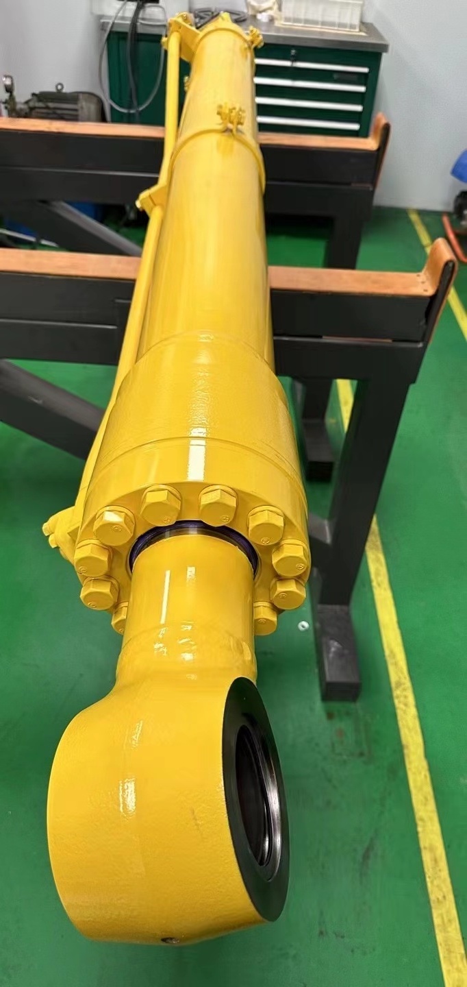 High quality Komatsu Kat Volvo Kobelco Hitachi Doosan Hyundai Daewoo arm boom bucket rod medium arm excavator hydraulic cylinder