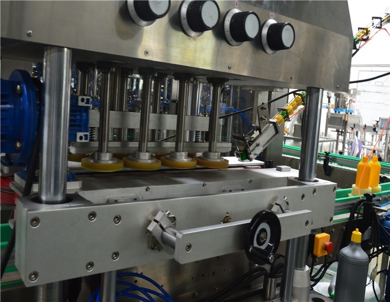 Automatic 5L Edible Oil Filler Capping  Labeling Machine Packaging Line Edible Oil Filling Machine