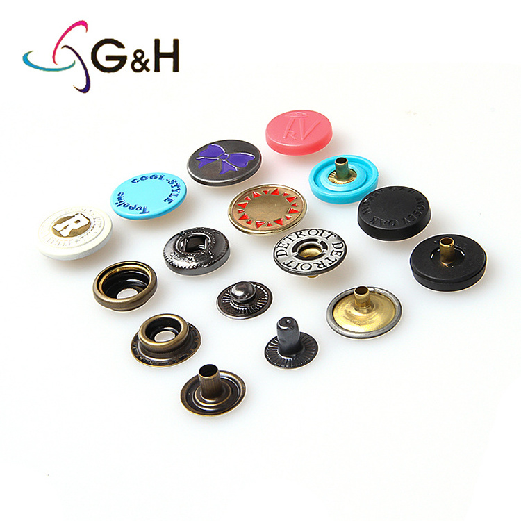 Four part snap button press button spring snap button