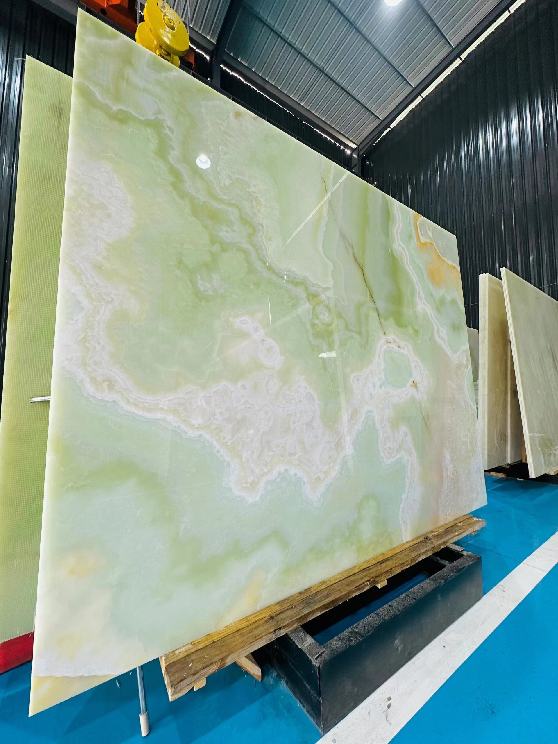 New style luxury stone cyan green marble slabs green onyx marble for villa interior wall decoration and countertop