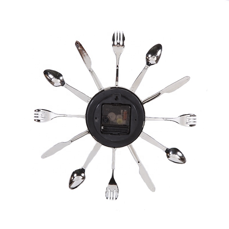 Kitchen Decorative Wall Clock Plastic Chrome Spoon and Fork for Dining Room