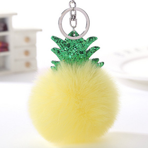 Portachiavi  Hot Selling Fluffy Faux Fur Ball Pompom Keychain Plush Trinket Car Pineapple Keychains