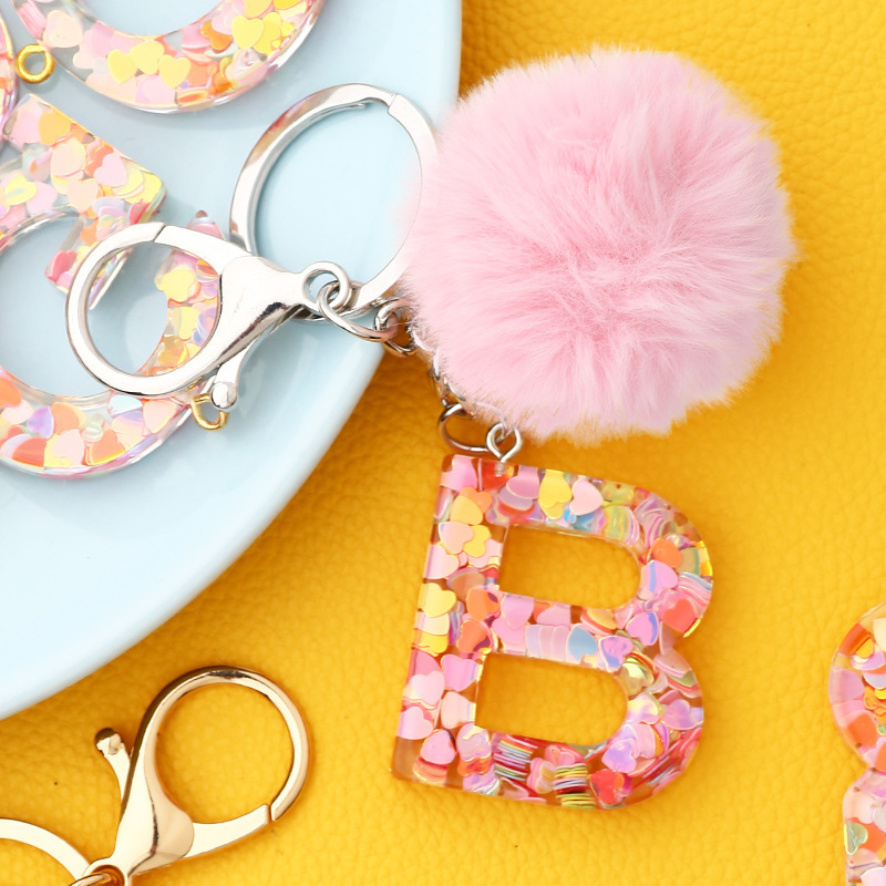 Women A-Z Letter Drop Heart Sequin Resin Keyring 26 Alphabet Initial Letter Pendant Plush Pompom Letter Keychain