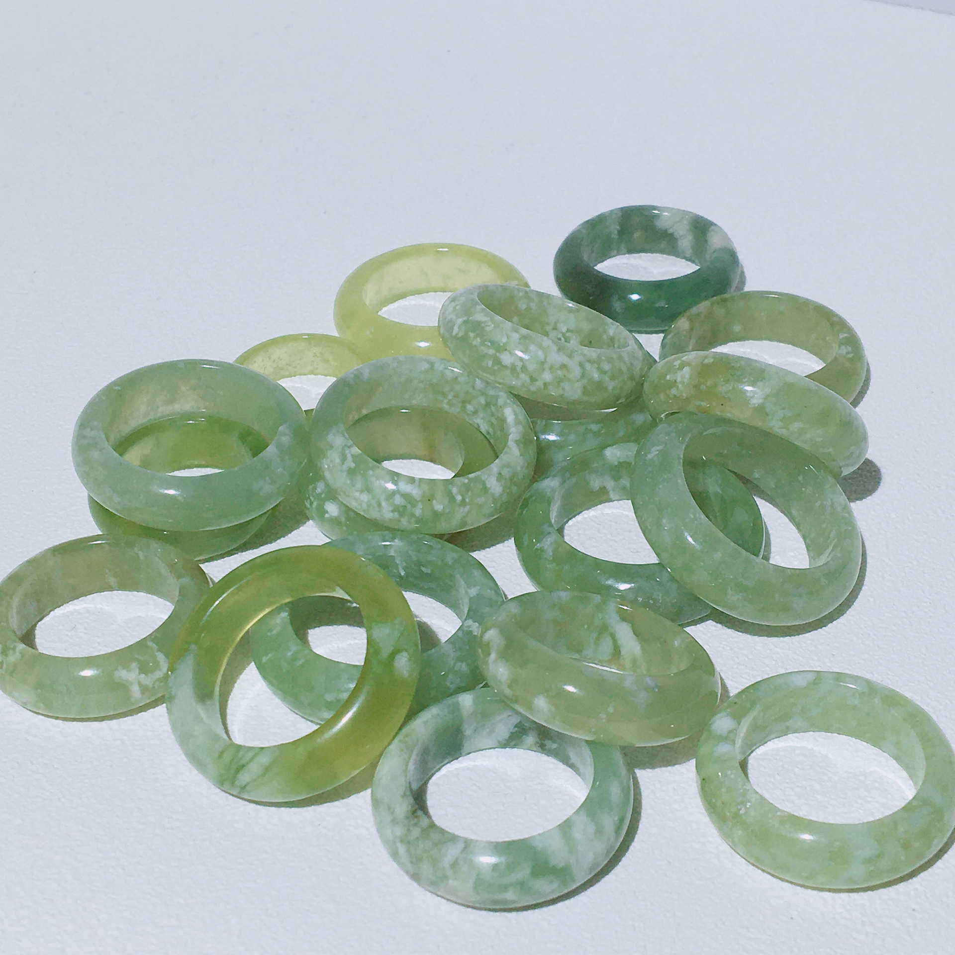 Nature Xiuyan Jade Green Jade Ring Natural 16-19mm Inner Diameter  Crystal Ring Gemstone Stone Rings