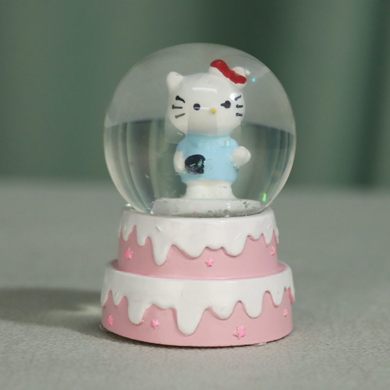 Promotion Custom Animal Cinnamo Roll Led Shining Snowball In Glass Globe