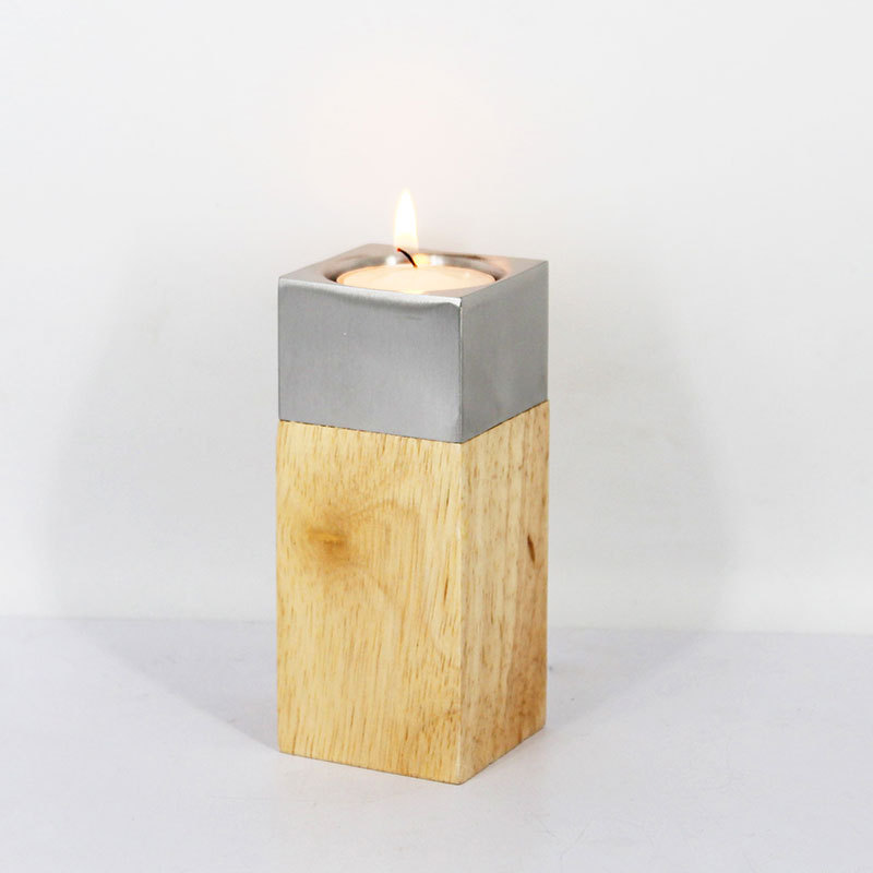 China Good table decorating tea light candle holder wooden candlestick holder pillar  set of 4 square wood candle holders