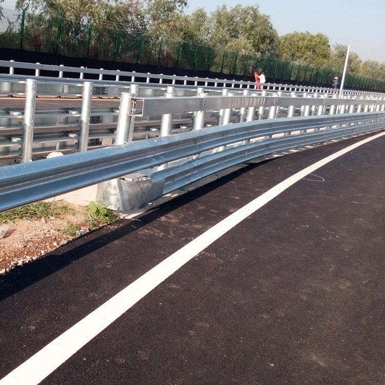 Highway Guardrail Dimension Road Safety Guardrail Traffic Barrier