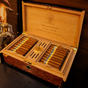 Luxury fingerprint lock Cigar Box with Humidifier and Hygrometer Cedar Wood Desktop Humidor Case