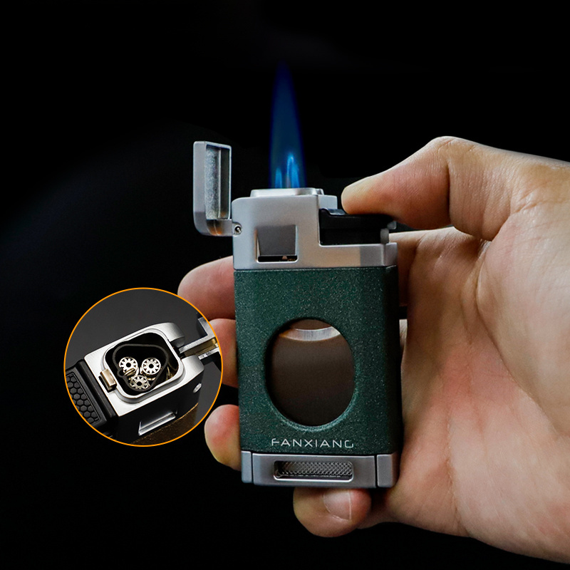 Wholesale High Quality Multifunction Cigar Lighter 3 Torch Adjustable Flame and round cigar cutter