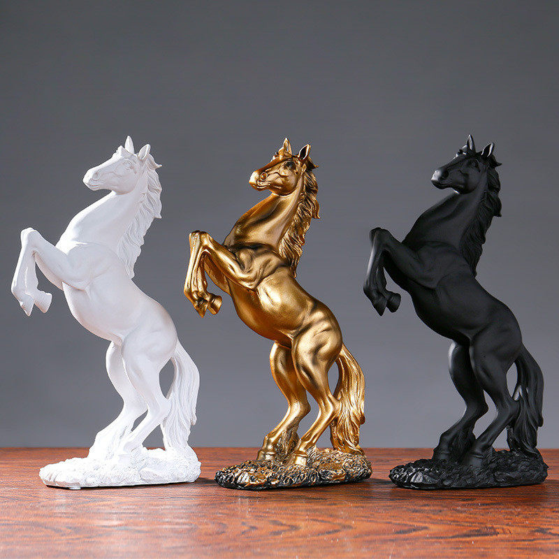 New European style creative home living room desktop decoration ornaments Resin crafts Horse Figurine statue