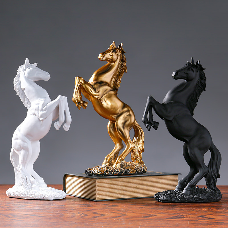 New European style creative home living room desktop decoration ornaments Resin crafts Horse Figurine statue