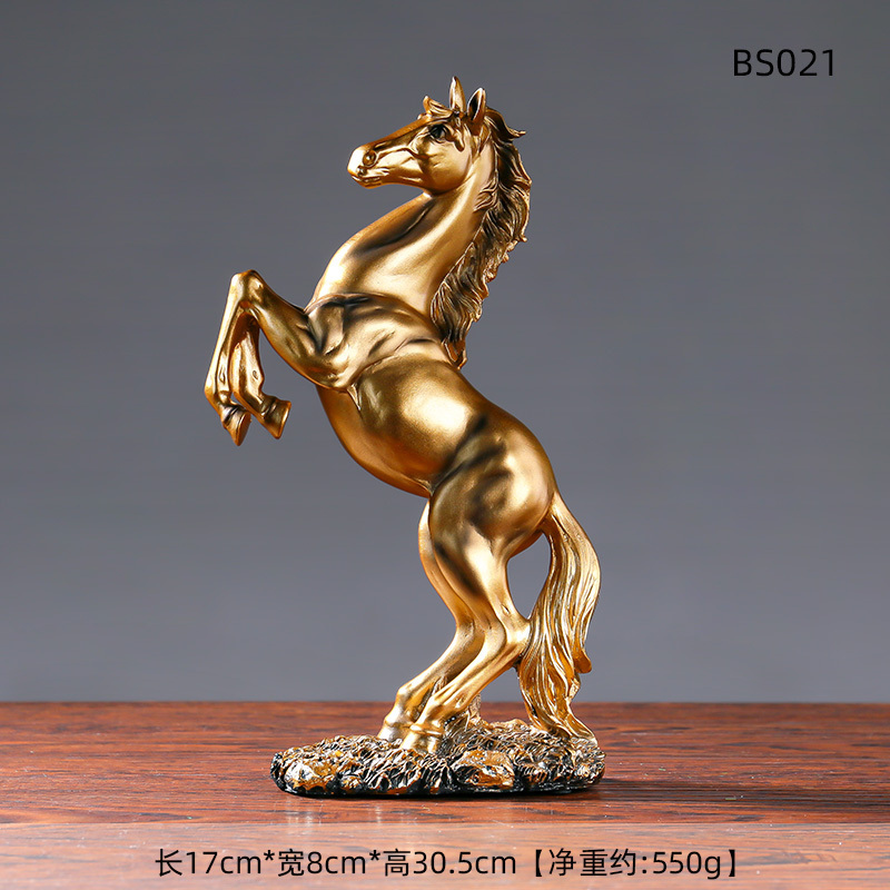 New European style creative home living room desktop decoration ornaments Resin crafts Horse Figurine statue