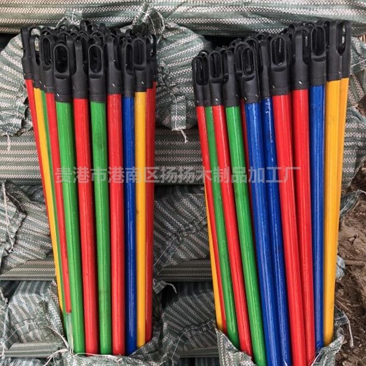 China Eucalyptus Plastic PVC Coating Broom Parts Grain Varnished Pole Mop Handle Wood Broom Stick For South Africa Market