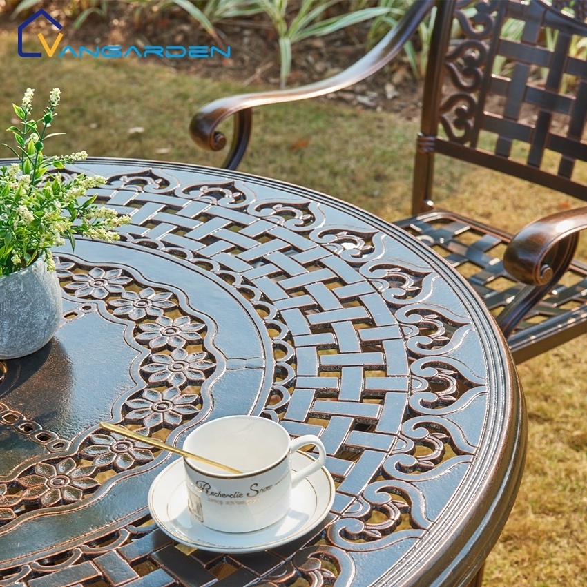 4 Seaters Outdoor Garden Patio Furniture Luxury Conversation Set Cast Aluminum with Round Table