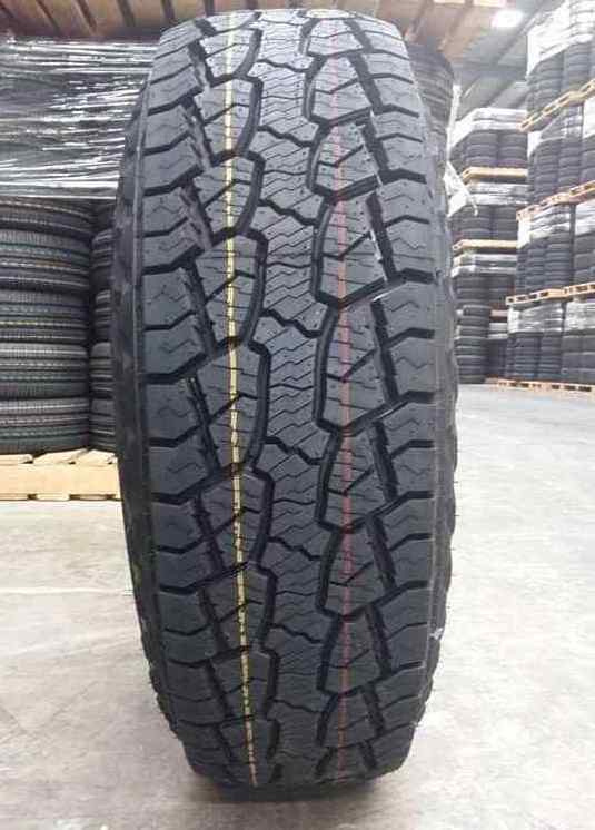 China Hot Sale Radial Car Tyre 205/65R15 205/55R16 205/60R16