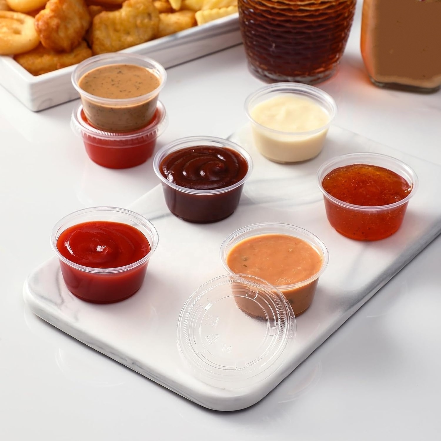 Small plastic container with lid Sauce seasoning packaging storage box