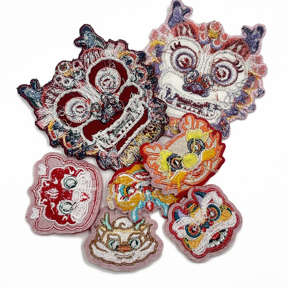 2024 New Year Custom Small Large Shirt Transfer Embroidery Plush Towel Chenille Iron On Chinese Dragon Patch