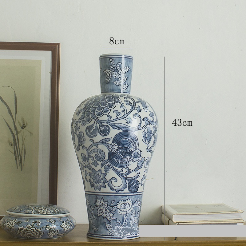 Wholesale of modern and fashionable home ceramic decorations Jingdezhen blue and white ceramic vases