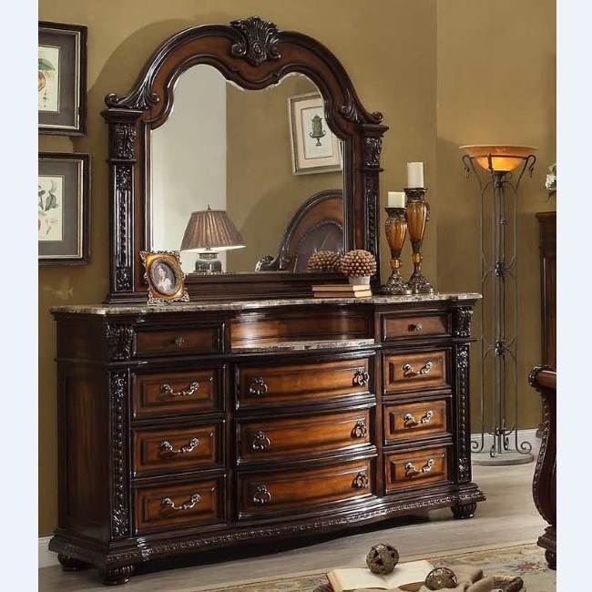 Classic King Size Bedroom Set European Style Hot Sell Royal Luxury Bedroom Furniture WA190