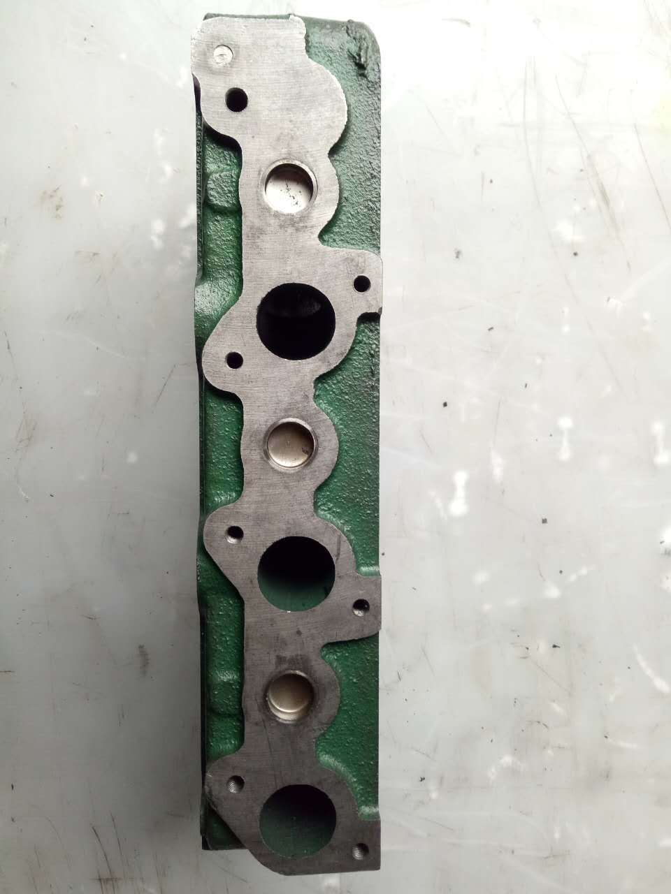 farm machinery D750 cylinder head for Kubota B5200D/B5200E 15371-03040 High quality assy for diseal engine