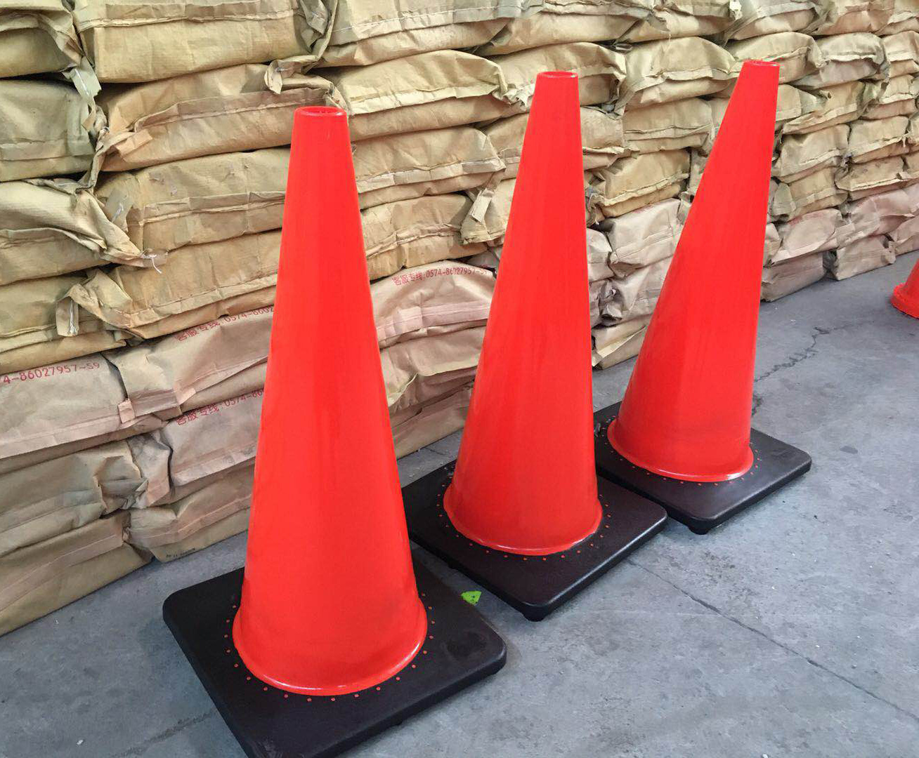 Anssi Highway Road Warning Factory PVC Traffic Safety Cone Pole Construction Cones Red Orange Traffic Cone with Reflective tape