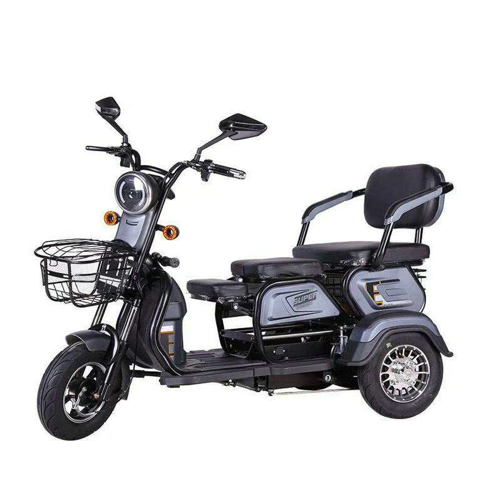 Indias first Three Wheel Electric Scooter by TUNWAL