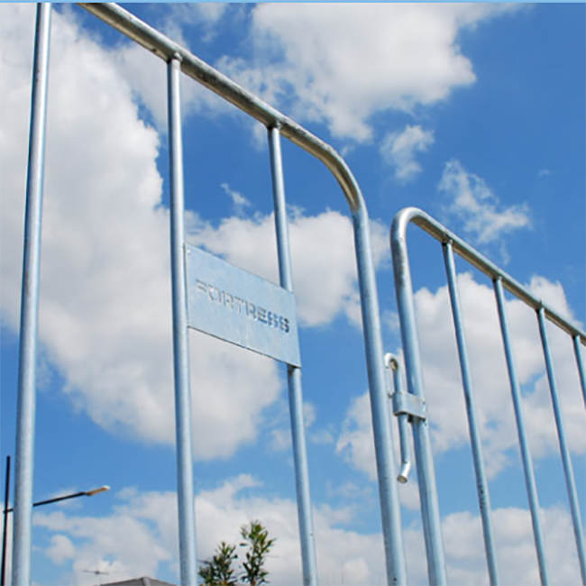 crowd control posts in dubai uae queue barriers in barricade aluminum concert stage crash barricade