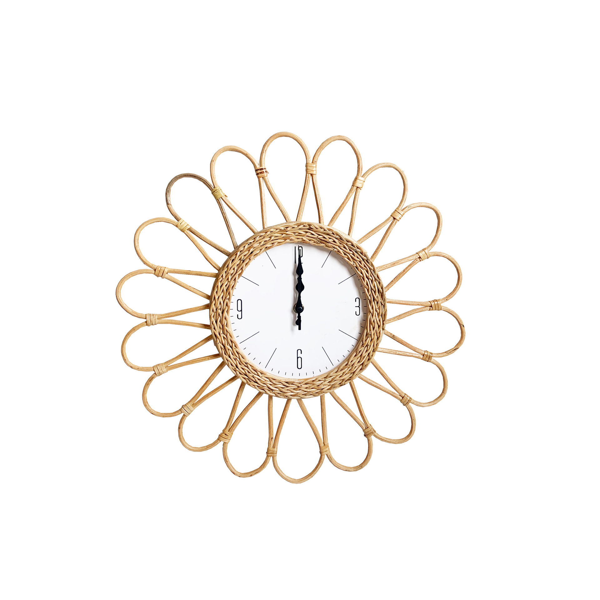 Nordic simple rattan wall clock living room modern household wall hanging willow rattan clock bedroom personality fashion decor