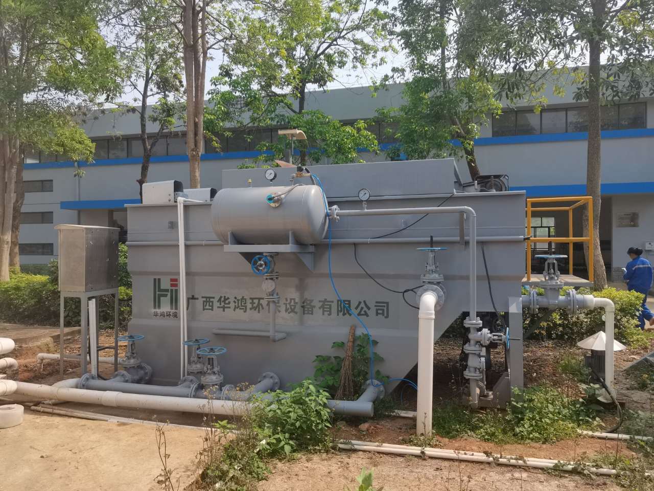 Integrated high-efficiency DAF sewage wastewater treatment dissolved air flotation machine