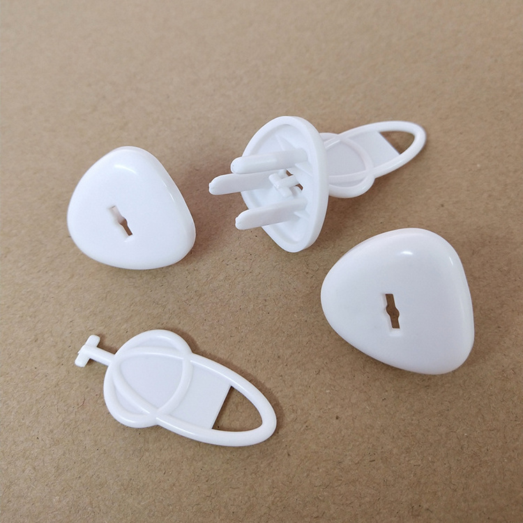 Type B 3-Prong Oval-shaped White ABS Plastic Outlet Cover USA Standard Outlets and Sockets Baby Safety Plugs for House with Keys