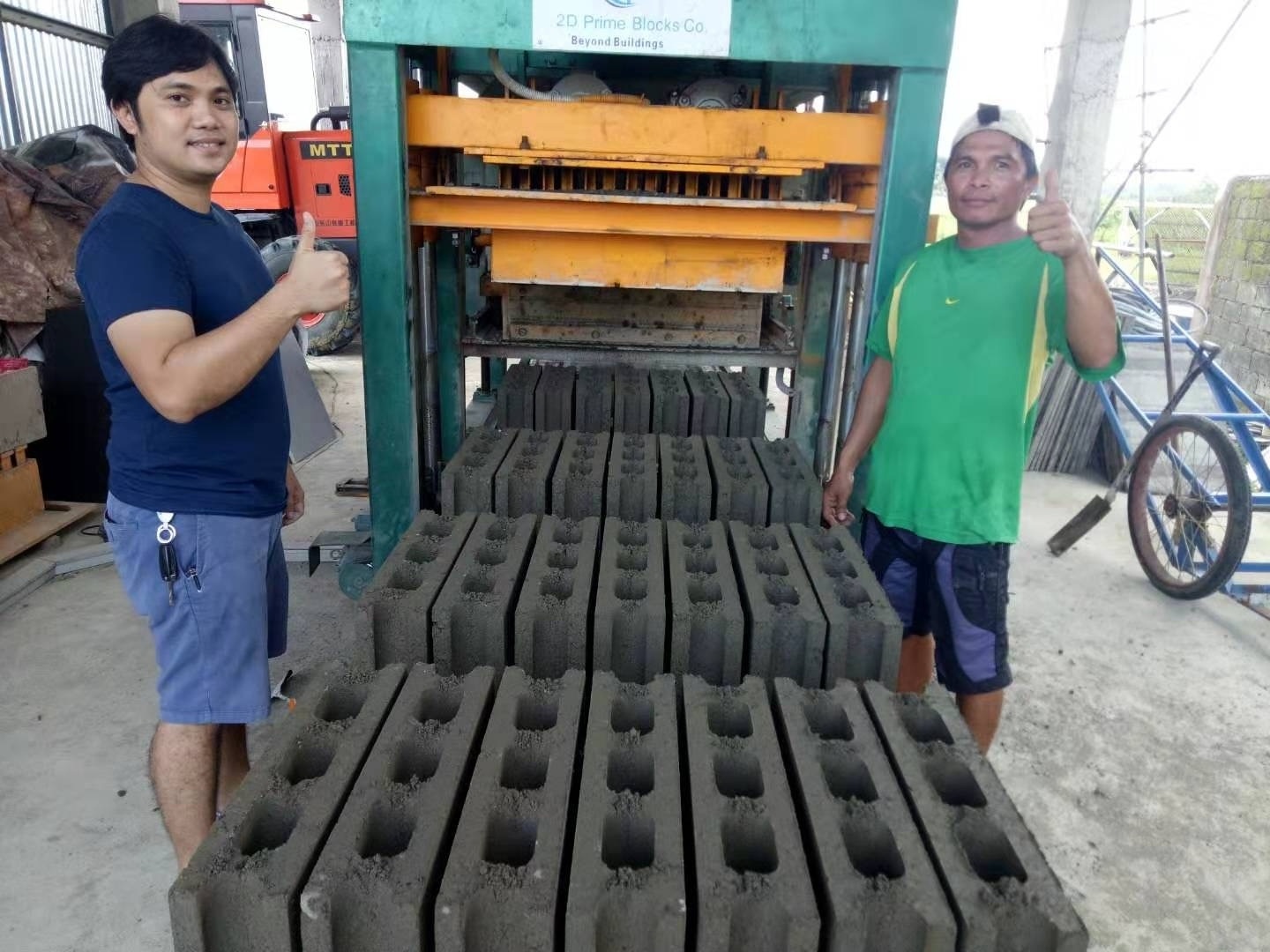 Cement and concrete paver manual solid plastic brick&hollow concrete block manufacturing making machine interlock brick molds