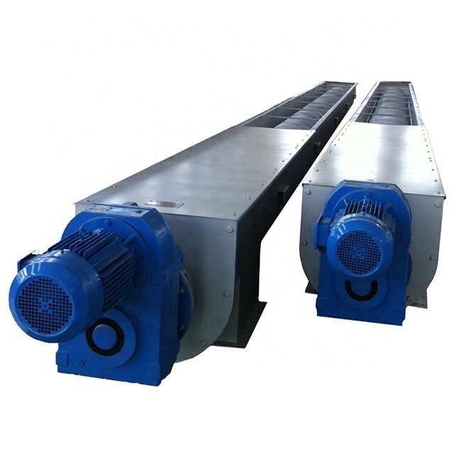 Gravel/salt screw conveyor conveyor belt