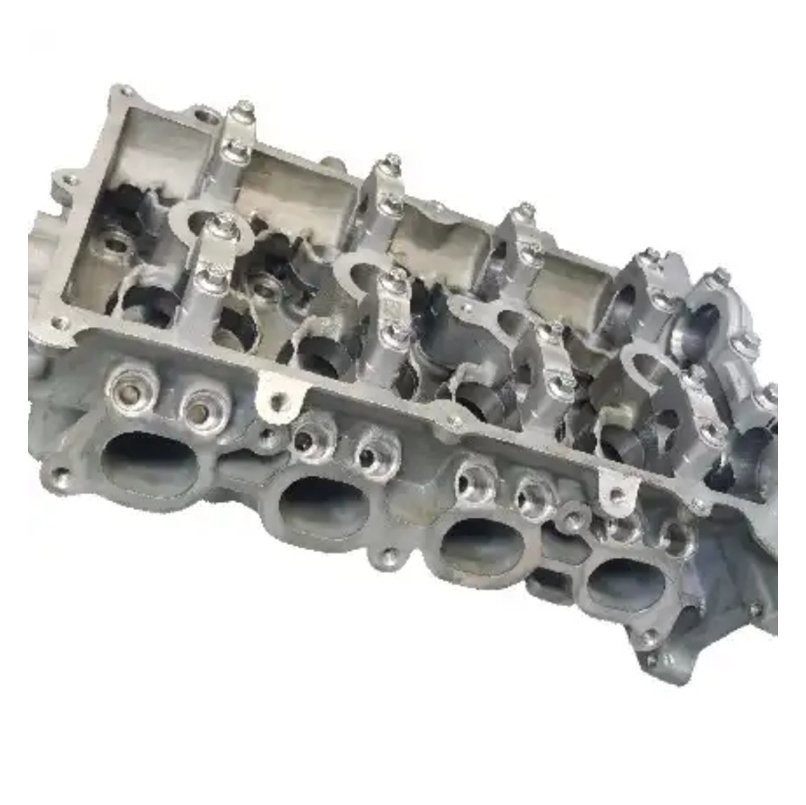 Brand New Cylinder Head Auto Engine Parts Cylinder Head Engine