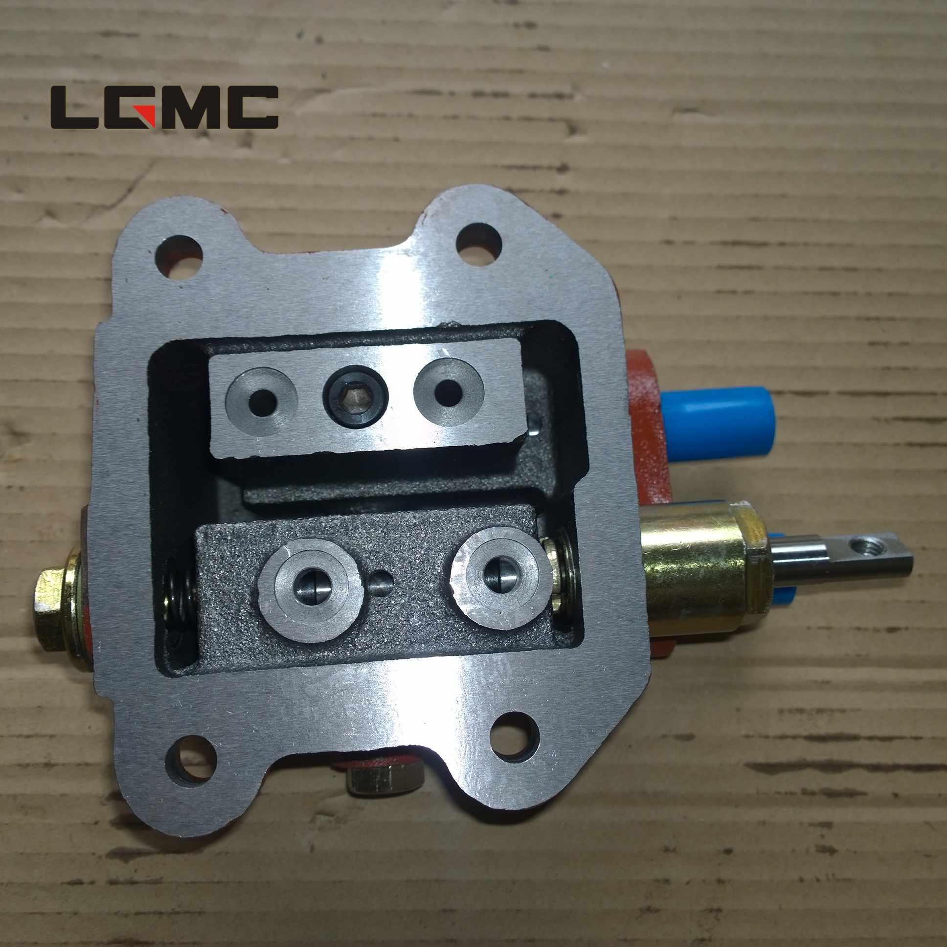 LGMC Wheel Loader SP104613 speed change valve  ZL15D valve