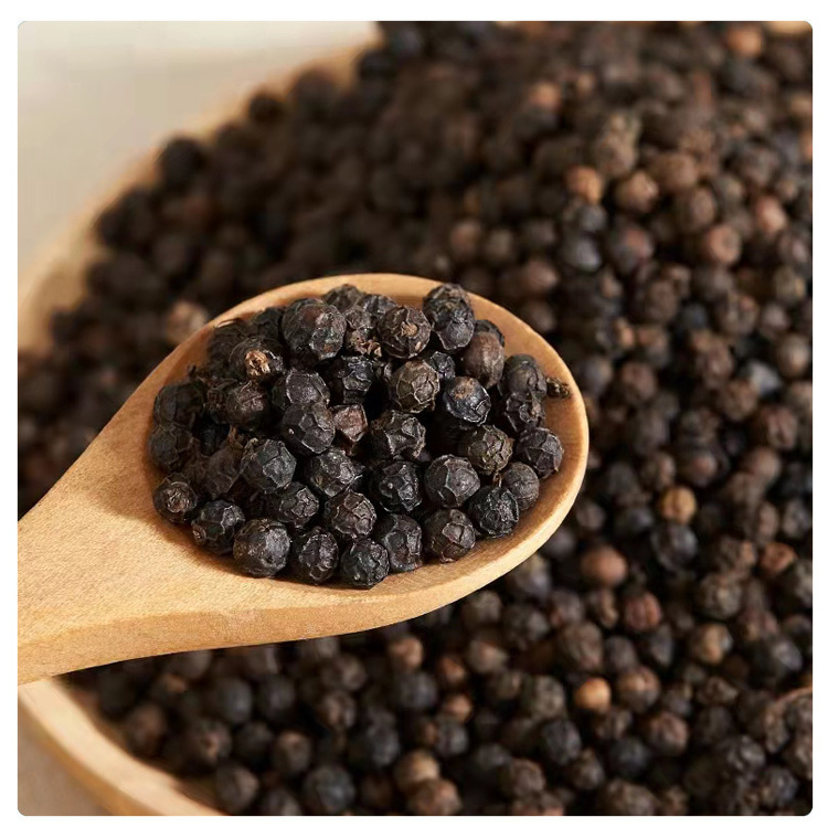 High Quality Wholesale Dried Black Pepper Raw Processed Granule Style Customized Packaging for Cooking Black pepper