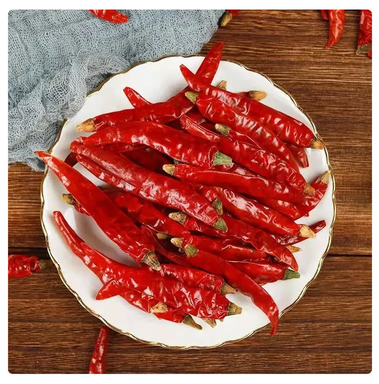 High Quality Raw Processed Dried Red Chilli Granules Chinese Supply at Competitive Price  Dried Red Chilli