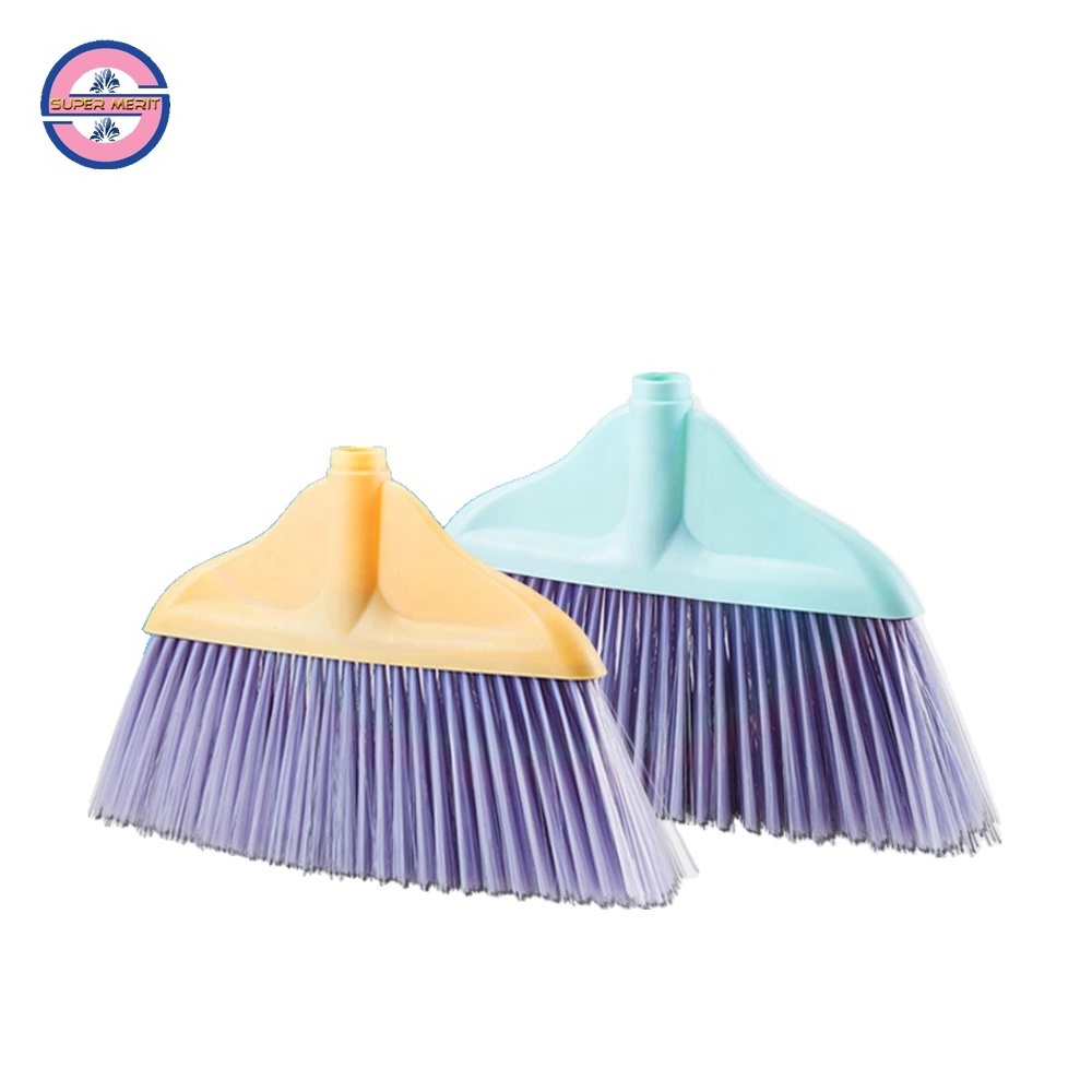 New Design Indoor Plastic Material Push Sweeper Broom Home House Cleaning Broom Brush With Feathered Bristles For Floor