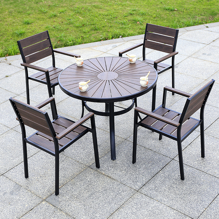 New Design Restaurant Outdoor Furniture Garden Set Round Outdoor Chair and Table Commercial Patio Furniture Set Manufacturer