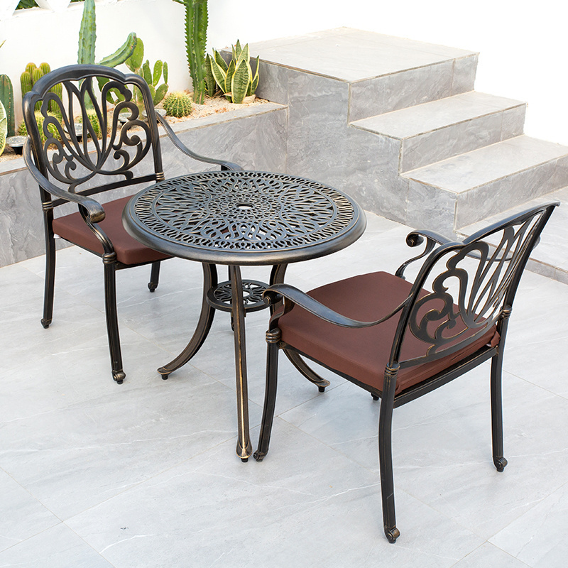 Wholesale Outdoor Dinning Table and Chair Set Garden Furniture Big Restaurant Table Cast Aluminium Manufacturer Dining Table