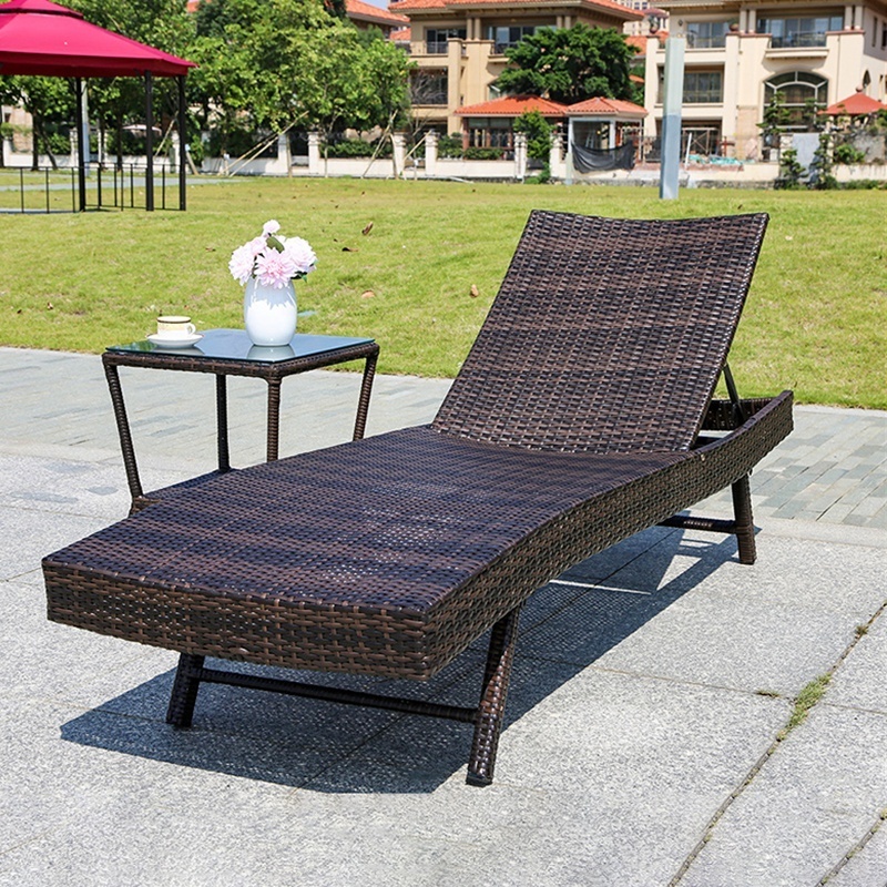 Low price wholesale pe rattan Beach Lounge Chair Outdoor Furniture Patio Garden Villa Terrace Sun Loungers