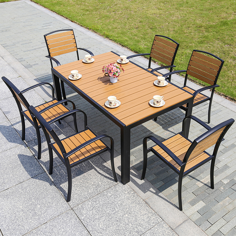 Low MOQ Outdoor Restaurant Tables And Chairs Outdoor long desk Plastic Wood Dining Table Set Garden furniture